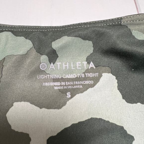 Athleta Lightning Camo 7/8 Tight Stash Pocket SIZE S Green Yoga Pants - Picture 4 of 12